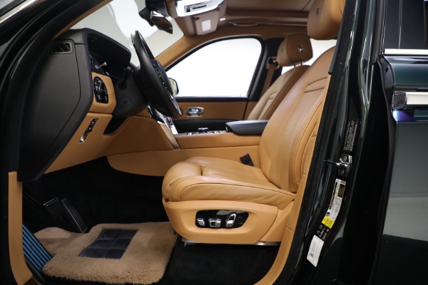 Used 2020 Rolls-Royce Cullinan for sale Sold at Alfa Romeo of Greenwich in Greenwich CT 06830 25