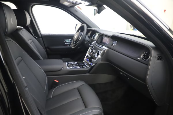 Used 2020 Rolls-Royce Cullinan for sale Call for price at Alfa Romeo of Greenwich in Greenwich CT 06830 15