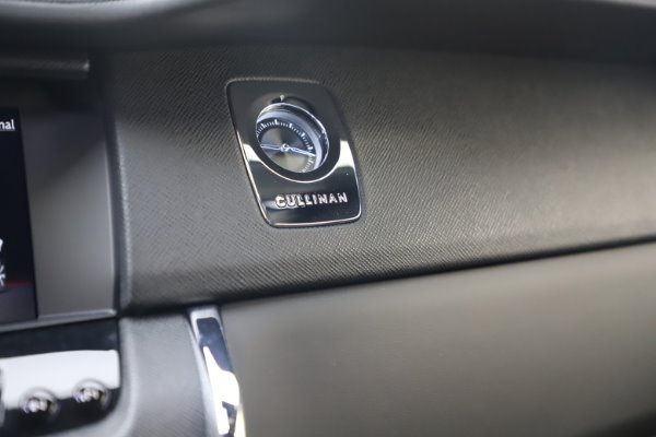 Used 2020 Rolls-Royce Cullinan for sale Call for price at Alfa Romeo of Greenwich in Greenwich CT 06830 22