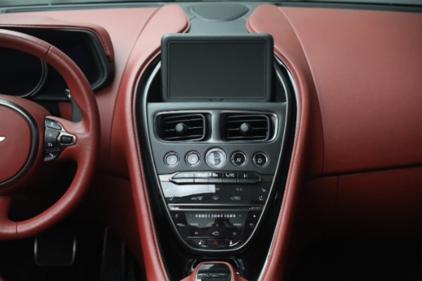 Used 2020 Aston Martin DB11 Volante Convertible for sale $147,900 at Alfa Romeo of Greenwich in Greenwich CT 06830 28