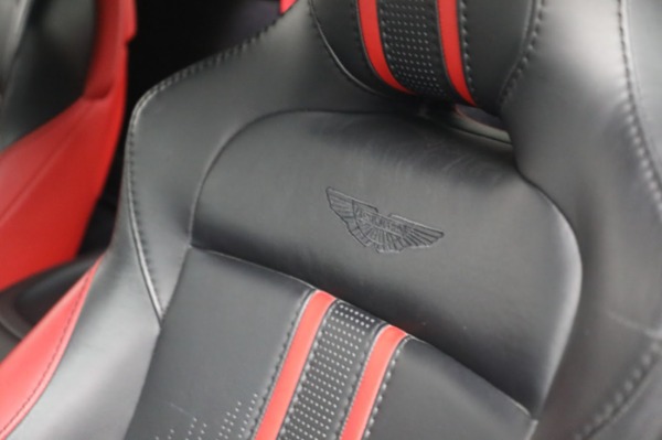 Used 2020 Aston Martin Vantage Coupe for sale $105,900 at Alfa Romeo of Greenwich in Greenwich CT 06830 16