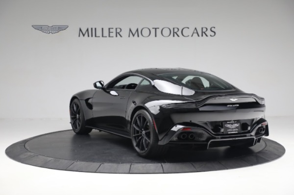 Used 2020 Aston Martin Vantage Coupe for sale $105,900 at Alfa Romeo of Greenwich in Greenwich CT 06830 4