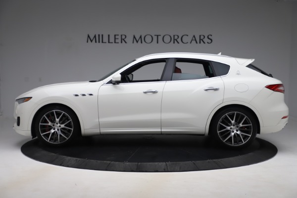 Used 2017 Maserati Levante S for sale Sold at Alfa Romeo of Greenwich in Greenwich CT 06830 3