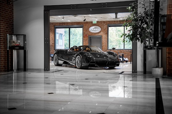 Used 2017 Pagani Huayra Roadster Roadster for sale Sold at Alfa Romeo of Greenwich in Greenwich CT 06830 4