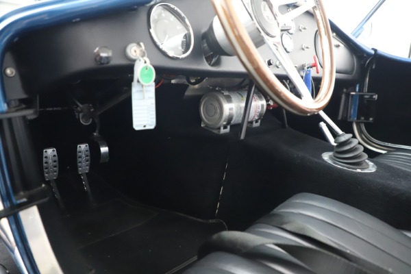 Used 1965 Ford Cobra CSX for sale Sold at Alfa Romeo of Greenwich in Greenwich CT 06830 19
