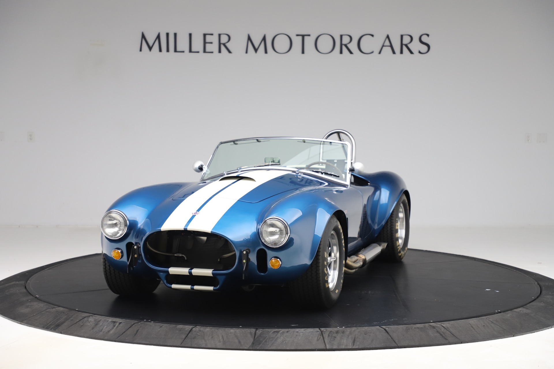 Used 1965 Ford Cobra CSX for sale Sold at Alfa Romeo of Greenwich in Greenwich CT 06830 1