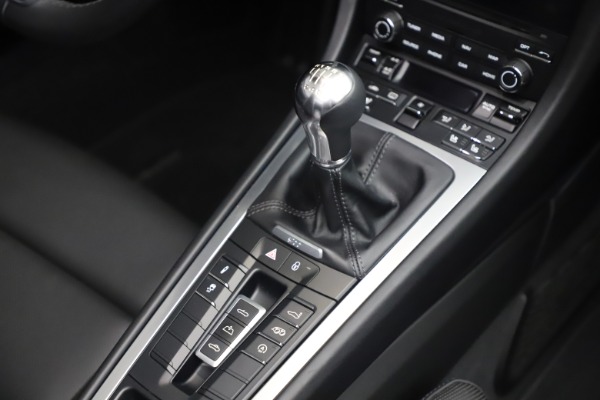 Used 2017 Porsche 911 Carrera 4S for sale Sold at Alfa Romeo of Greenwich in Greenwich CT 06830 23