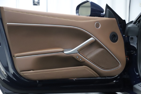 Used 2017 Ferrari F12 Berlinetta Base for sale Sold at Alfa Romeo of Greenwich in Greenwich CT 06830 17