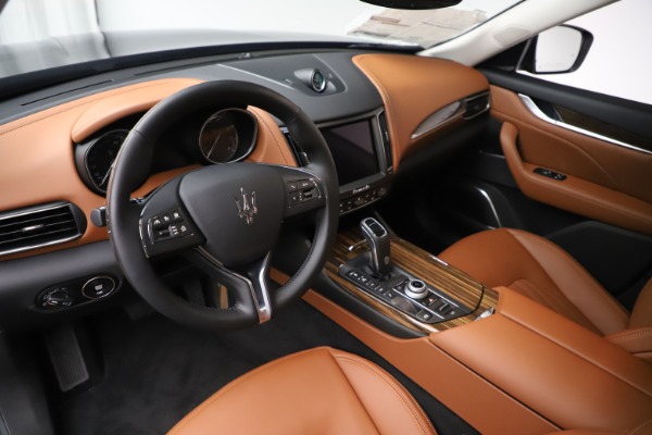 New 2019 Maserati Levante Q4 GranLusso for sale Sold at Alfa Romeo of Greenwich in Greenwich CT 06830 12