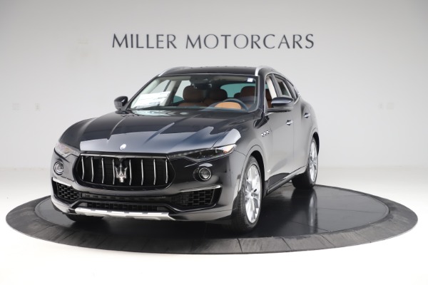 New 2019 Maserati Levante Q4 GranLusso for sale Sold at Alfa Romeo of Greenwich in Greenwich CT 06830 1