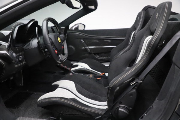 Used 2015 Ferrari 458 Speciale Aperta for sale Sold at Alfa Romeo of Greenwich in Greenwich CT 06830 21