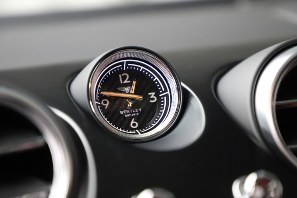 New 2020 Bentley Bentayga V8 for sale Sold at Alfa Romeo of Greenwich in Greenwich CT 06830 24