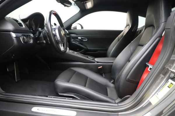 Used 2015 Porsche Cayman S for sale $63,900 at Alfa Romeo of Greenwich in Greenwich CT 06830 14