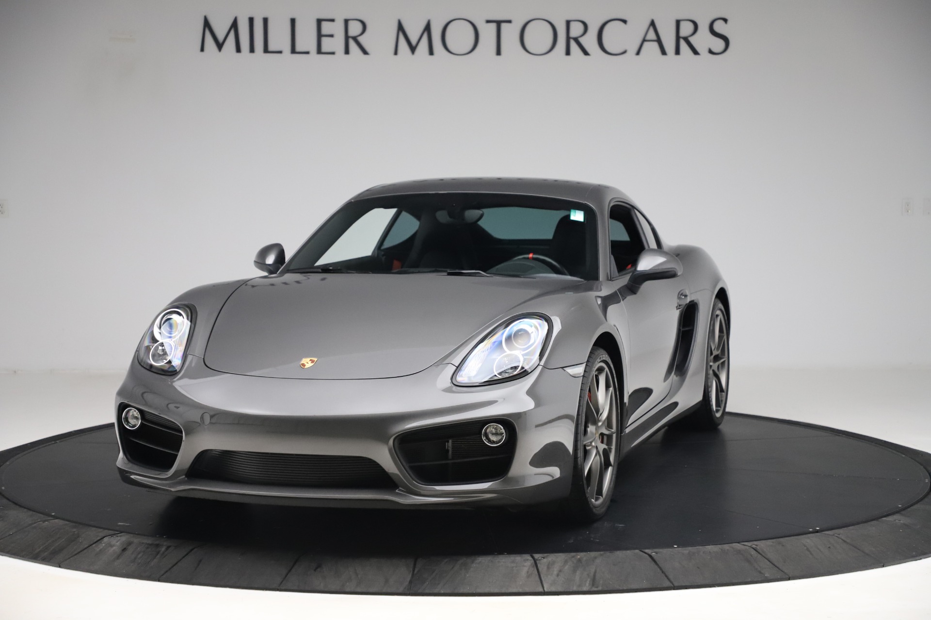 Used 2015 Porsche Cayman S for sale $63,900 at Alfa Romeo of Greenwich in Greenwich CT 06830 1