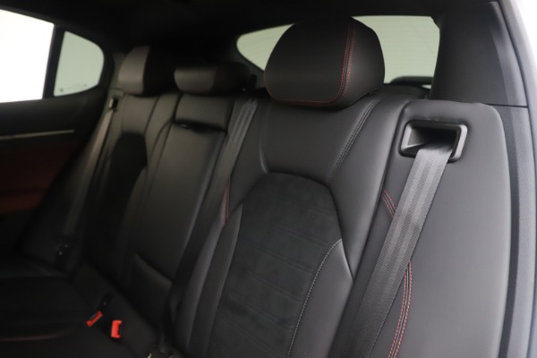Used 2019 Alfa Romeo Stelvio Quadrifoglio for sale $67,900 at Alfa Romeo of Greenwich in Greenwich CT 06830 18
