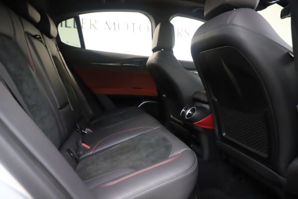 Used 2019 Alfa Romeo Stelvio Quadrifoglio for sale $67,900 at Alfa Romeo of Greenwich in Greenwich CT 06830 27