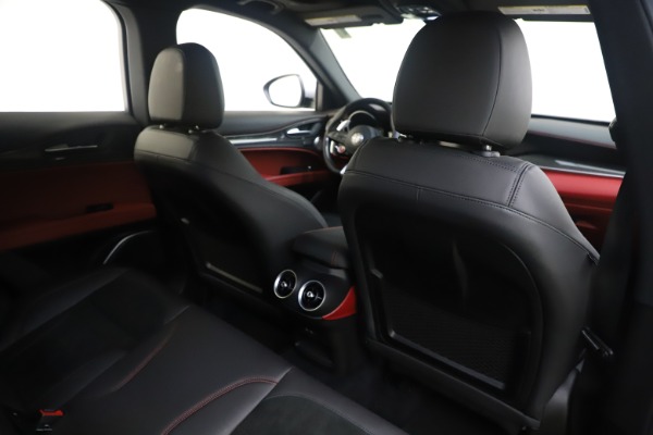 Used 2019 Alfa Romeo Stelvio Quadrifoglio for sale $67,900 at Alfa Romeo of Greenwich in Greenwich CT 06830 28