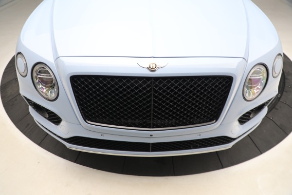 Used 2020 Bentley Bentayga V8 for sale $129,900 at Alfa Romeo of Greenwich in Greenwich CT 06830 23