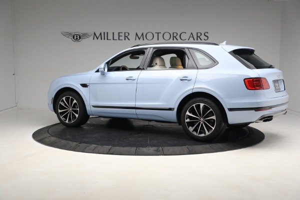 Used 2020 Bentley Bentayga V8 for sale $129,900 at Alfa Romeo of Greenwich in Greenwich CT 06830 5
