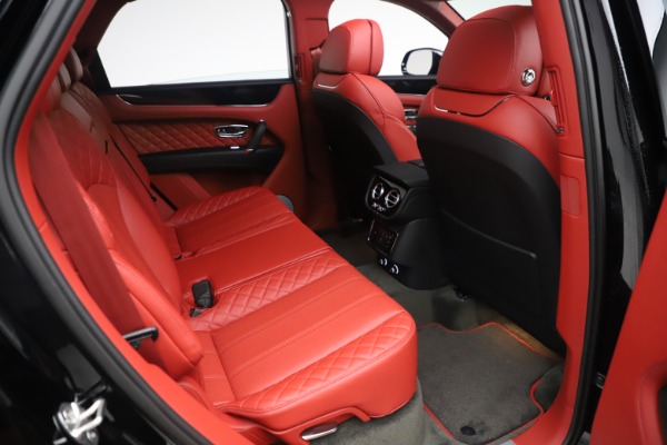 Used 2020 Bentley Bentayga V8 for sale $154,900 at Alfa Romeo of Greenwich in Greenwich CT 06830 27