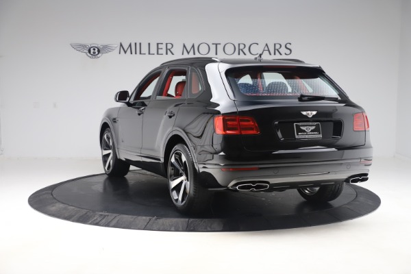 Used 2020 Bentley Bentayga V8 for sale $163,900 at Alfa Romeo of Greenwich in Greenwich CT 06830 5
