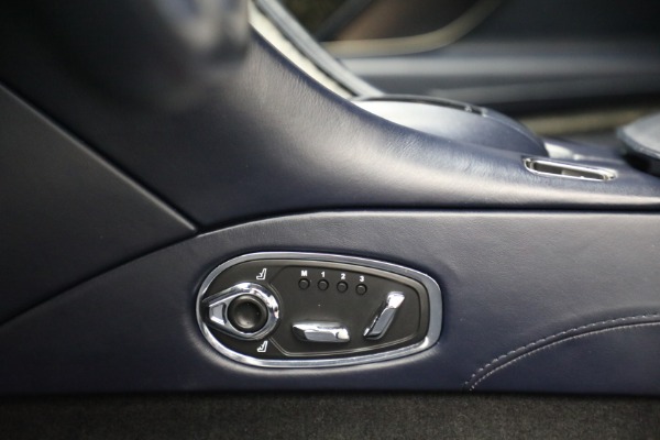 New 2020 Aston Martin DB11 V8 Coupe for sale $237,996 at Alfa Romeo of Greenwich in Greenwich CT 06830 23