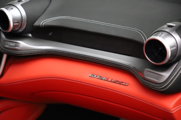 Used 2019 Ferrari GTC4Lusso for sale Sold at Alfa Romeo of Greenwich in Greenwich CT 06830 23