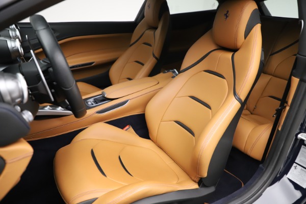 Used 2017 Ferrari GTC4Lusso for sale $231,900 at Alfa Romeo of Greenwich in Greenwich CT 06830 15