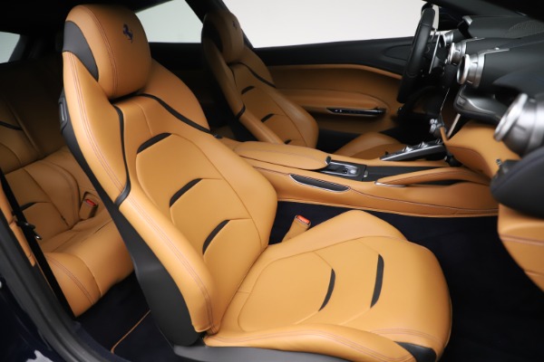 Used 2017 Ferrari GTC4Lusso for sale $231,900 at Alfa Romeo of Greenwich in Greenwich CT 06830 20