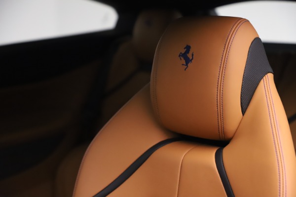 Used 2017 Ferrari GTC4Lusso for sale $231,900 at Alfa Romeo of Greenwich in Greenwich CT 06830 21