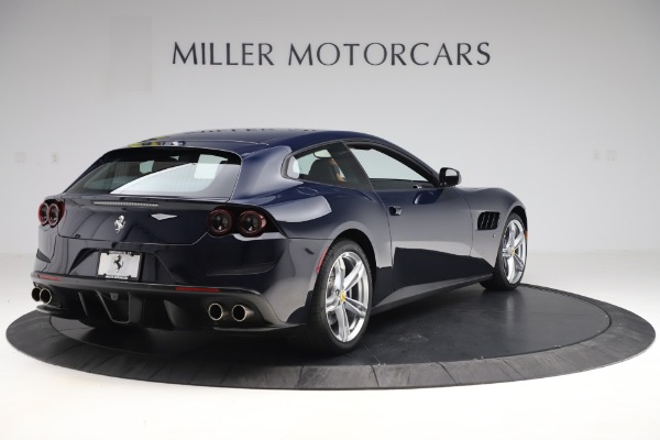 Used 2017 Ferrari GTC4Lusso for sale $231,900 at Alfa Romeo of Greenwich in Greenwich CT 06830 7