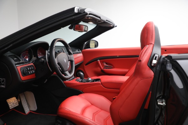 Used 2019 Maserati GranTurismo Sport Convertible for sale Sold at Alfa Romeo of Greenwich in Greenwich CT 06830 27