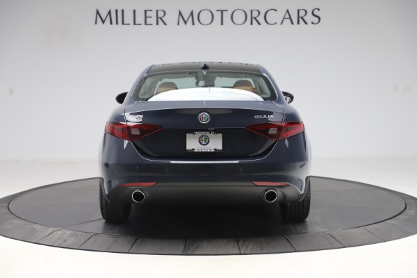 New 2019 Alfa Romeo Giulia Q4 for sale Sold at Alfa Romeo of Greenwich in Greenwich CT 06830 6