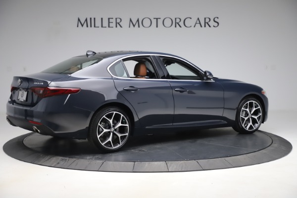 New 2019 Alfa Romeo Giulia Q4 for sale Sold at Alfa Romeo of Greenwich in Greenwich CT 06830 8