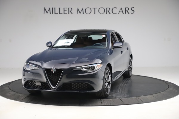 New 2019 Alfa Romeo Giulia Q4 for sale Sold at Alfa Romeo of Greenwich in Greenwich CT 06830 1