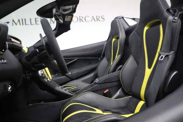 Used 2020 McLaren 720S Spider for sale Sold at Alfa Romeo of Greenwich in Greenwich CT 06830 20