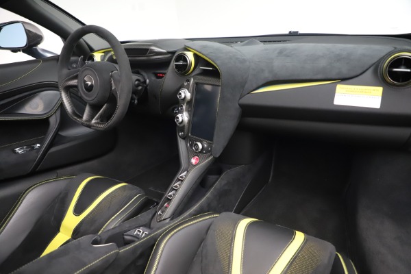 Used 2020 McLaren 720S Spider Convertible for sale Sold at Alfa Romeo of Greenwich in Greenwich CT 06830 24