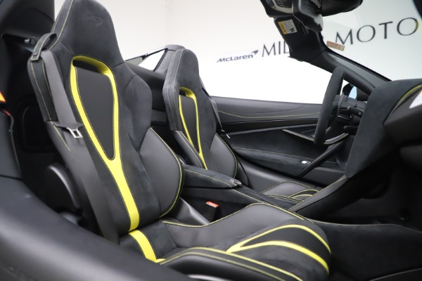 Used 2020 McLaren 720S Spider Convertible for sale Sold at Alfa Romeo of Greenwich in Greenwich CT 06830 26