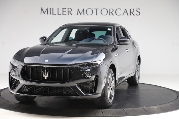 New 2019 Maserati Levante Q4 GranSport for sale Sold at Alfa Romeo of Greenwich in Greenwich CT 06830 1