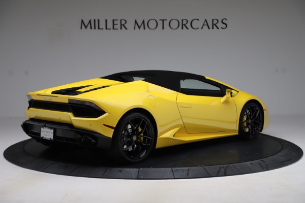 Used 2018 Lamborghini Huracan LP 580-2 Spyder for sale Sold at Alfa Romeo of Greenwich in Greenwich CT 06830 15