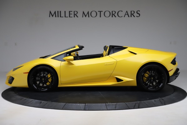 Used 2018 Lamborghini Huracan LP 580-2 Spyder for sale Sold at Alfa Romeo of Greenwich in Greenwich CT 06830 3