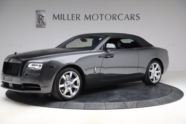 Used 2017 Rolls-Royce Dawn for sale Sold at Alfa Romeo of Greenwich in Greenwich CT 06830 14