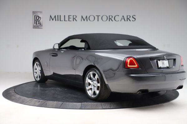Used 2017 Rolls-Royce Dawn for sale Sold at Alfa Romeo of Greenwich in Greenwich CT 06830 16