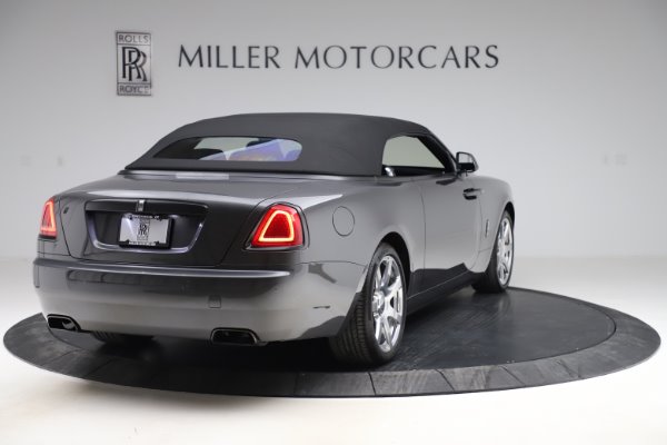 Used 2017 Rolls-Royce Dawn for sale Sold at Alfa Romeo of Greenwich in Greenwich CT 06830 18