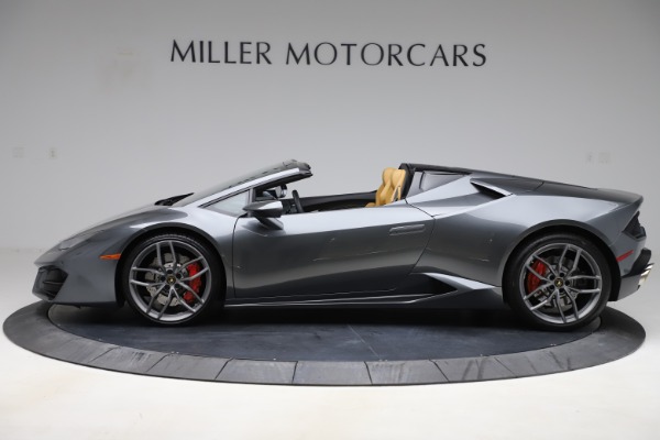 Used 2018 Lamborghini Huracan LP 580-2 Spyder for sale Sold at Alfa Romeo of Greenwich in Greenwich CT 06830 3