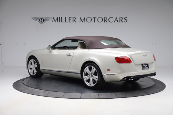 Used 2015 Bentley Continental GTC V8 for sale Sold at Alfa Romeo of Greenwich in Greenwich CT 06830 16