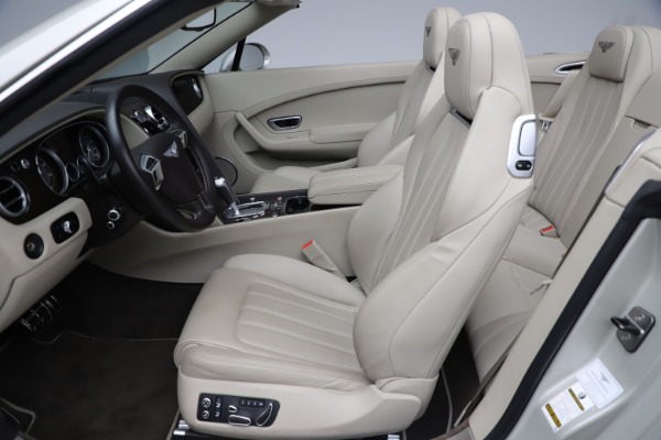 Used 2015 Bentley Continental GTC V8 for sale Sold at Alfa Romeo of Greenwich in Greenwich CT 06830 27
