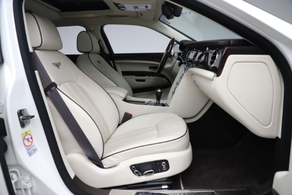 Used 2016 Bentley Mulsanne for sale Sold at Alfa Romeo of Greenwich in Greenwich CT 06830 27