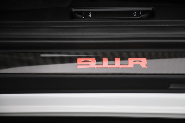 Used 2016 Porsche 911 R for sale Sold at Alfa Romeo of Greenwich in Greenwich CT 06830 22