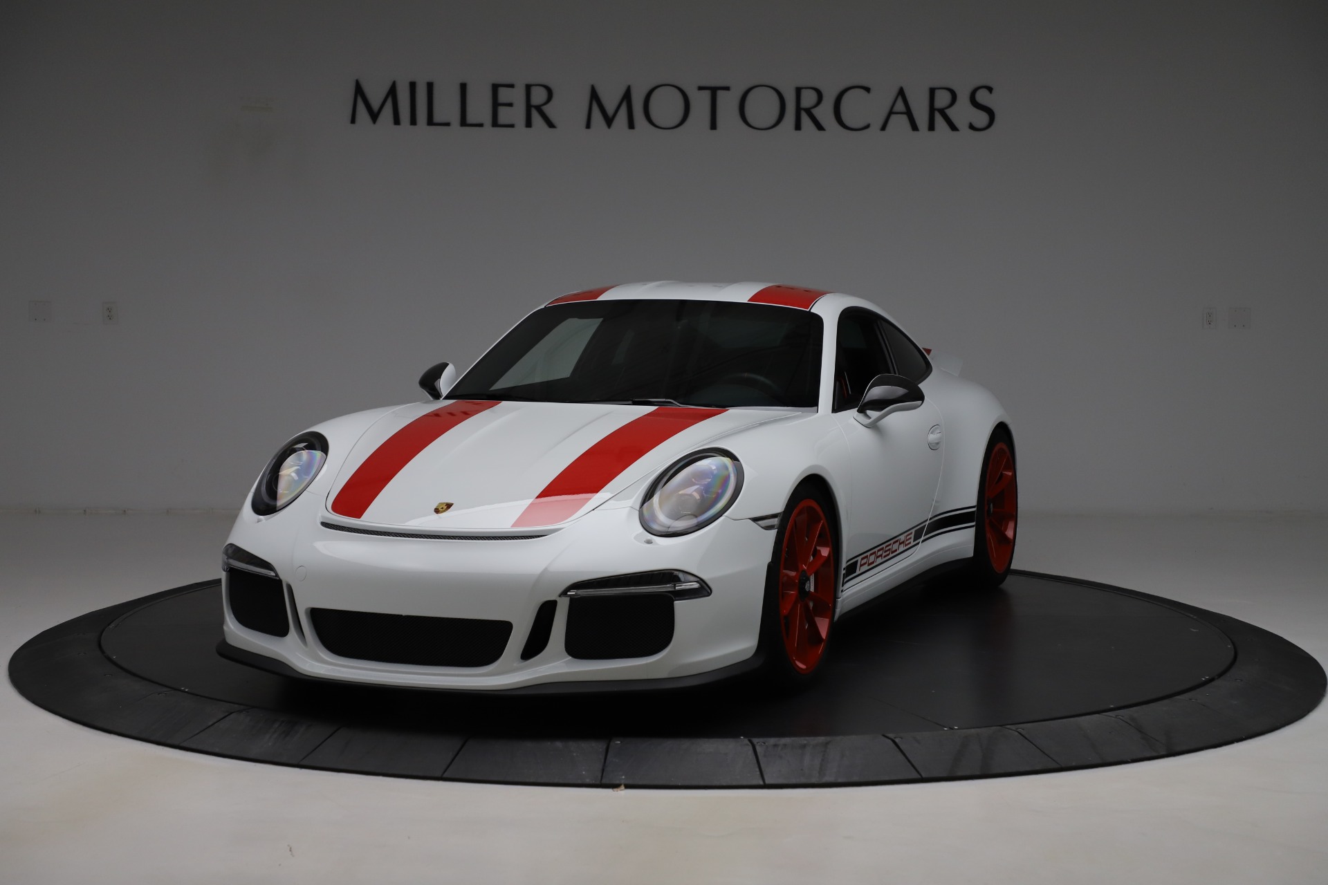 Used 2016 Porsche 911 R for sale Sold at Alfa Romeo of Greenwich in Greenwich CT 06830 1